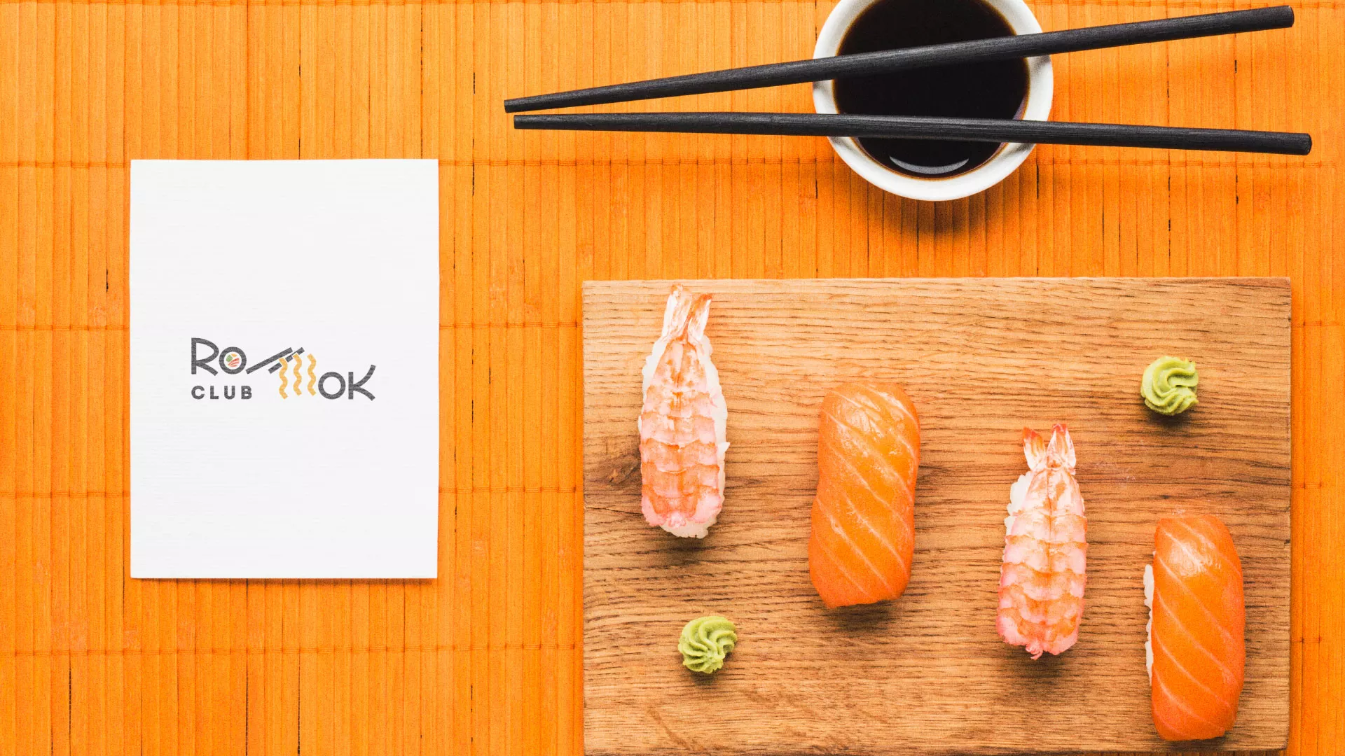 Создание логотипа суши-бара «Roll Wok Club» в Иланском